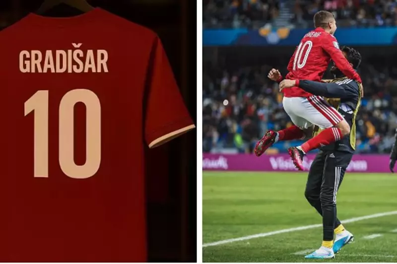 هل يتخلى محمد شريف عن رقمه المفضل في الأهلي لصالح جراديشار؟