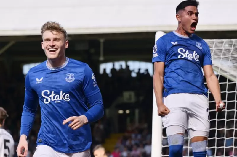 إيفرتون يسعى لتعزيز صفوفه بصفقات جديدة قبل نهاية الميركاتو