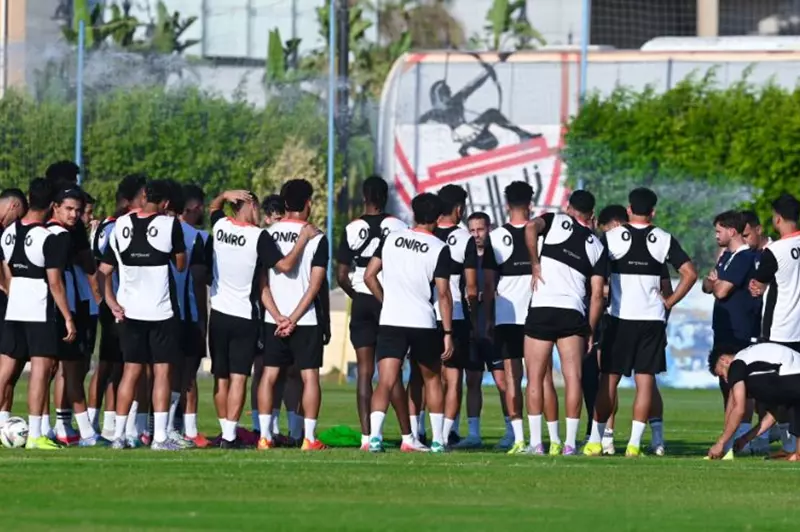 تحليل شامل لأحداث كرة القدم: أزمة الأهلي والإسماعيلي واستبعاد لاعبي الزمالك